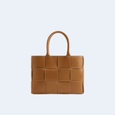 보테가 베네타 우드 내추럴 미디엄 아크로 토트백